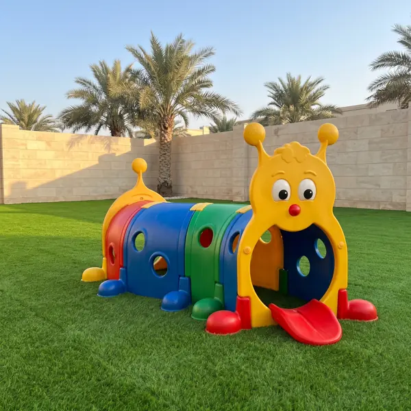 نفق الحشرة الملوّن — أنفاق للحدائق في الإمارات